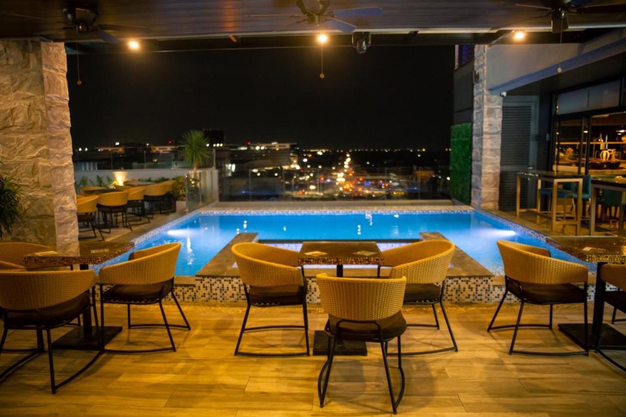 El Vistra Hotel Анхелес Экстерьер фото