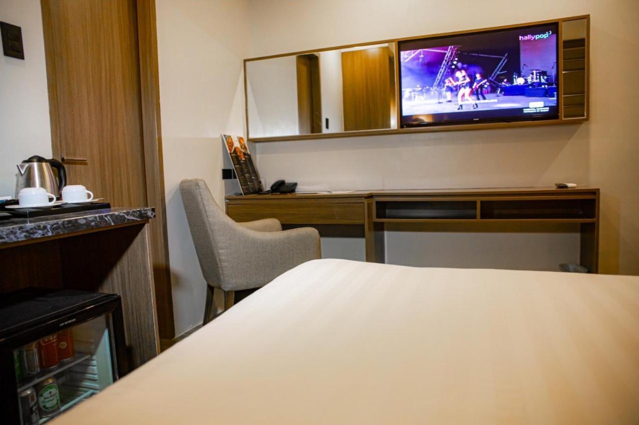 El Vistra Hotel Анхелес Экстерьер фото